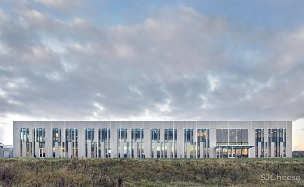 新作 | FaulknerBrowns Architects：蜂窝空间办公场所 Janet Nash House