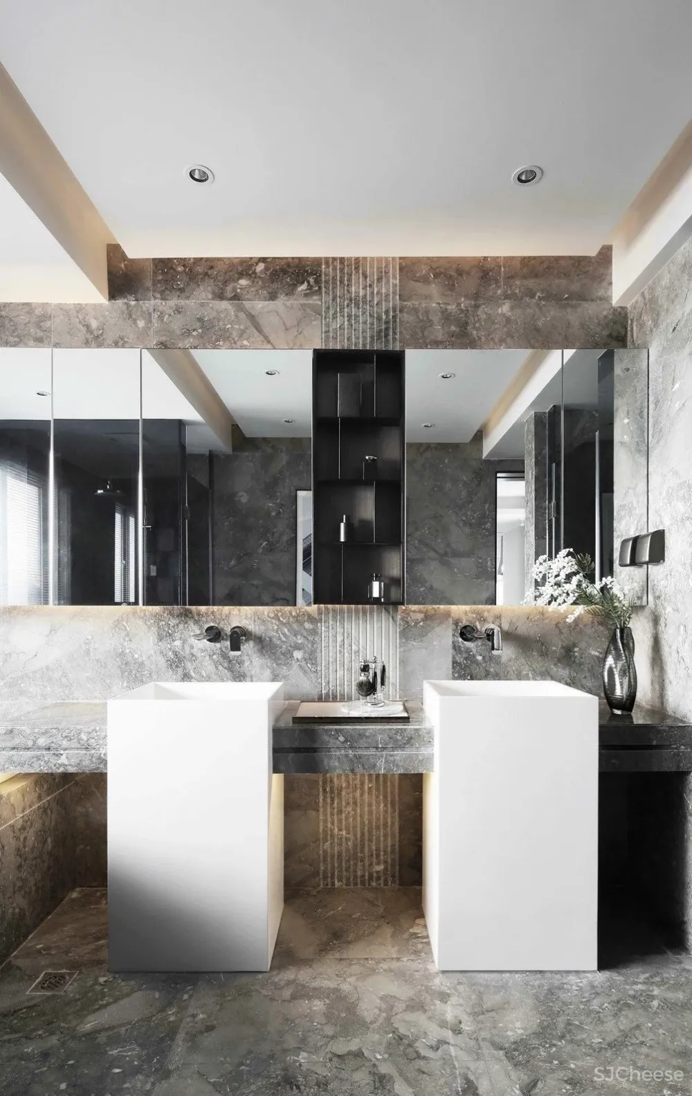 新作 | 200㎡ 顶级复式,绝佳质感打造高级范