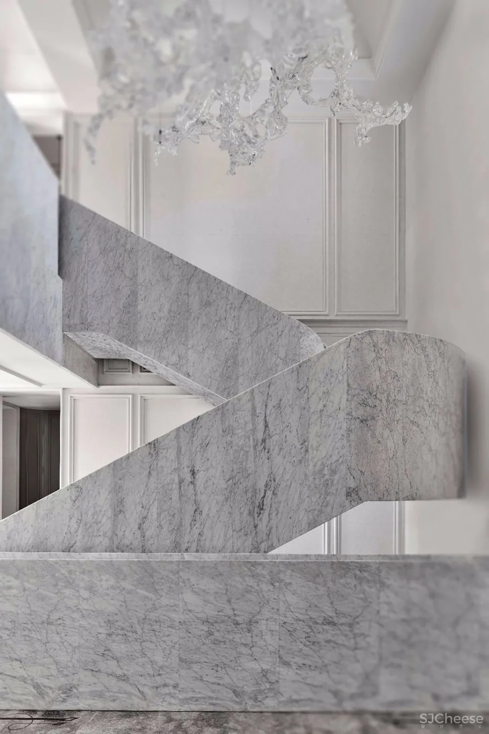 光与色彩的艺术样板房丨赋予设计以生命