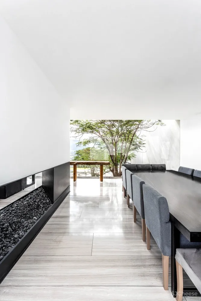 House JA / HW-STUDIO