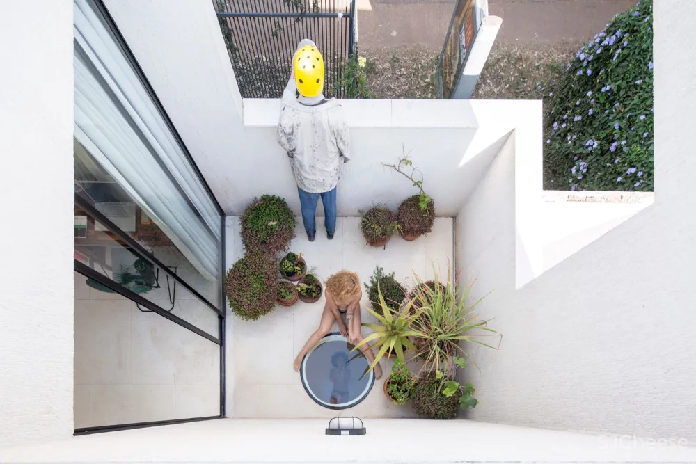 LAB606 | 巴西 XXX House