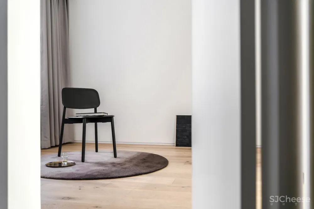 TC Apartment by Office ZHU