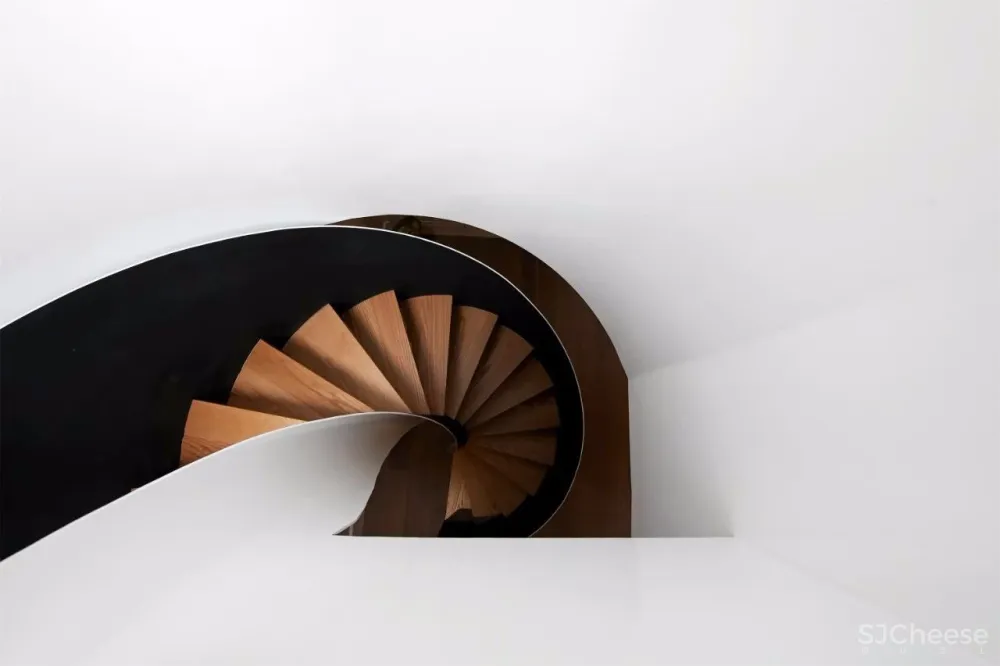 450㎡原木风别墅私宅设计丨营造诗意的栖居空间