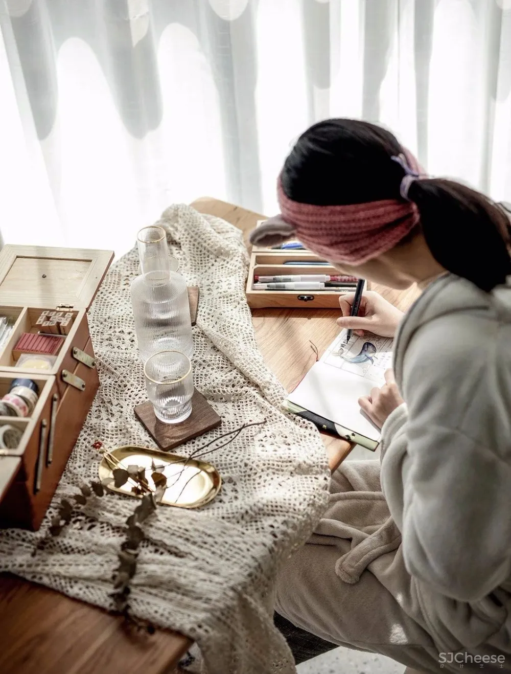 两个日系女孩在60㎡小屋丨收纳进了满房杂物,还有4只猫咪主子