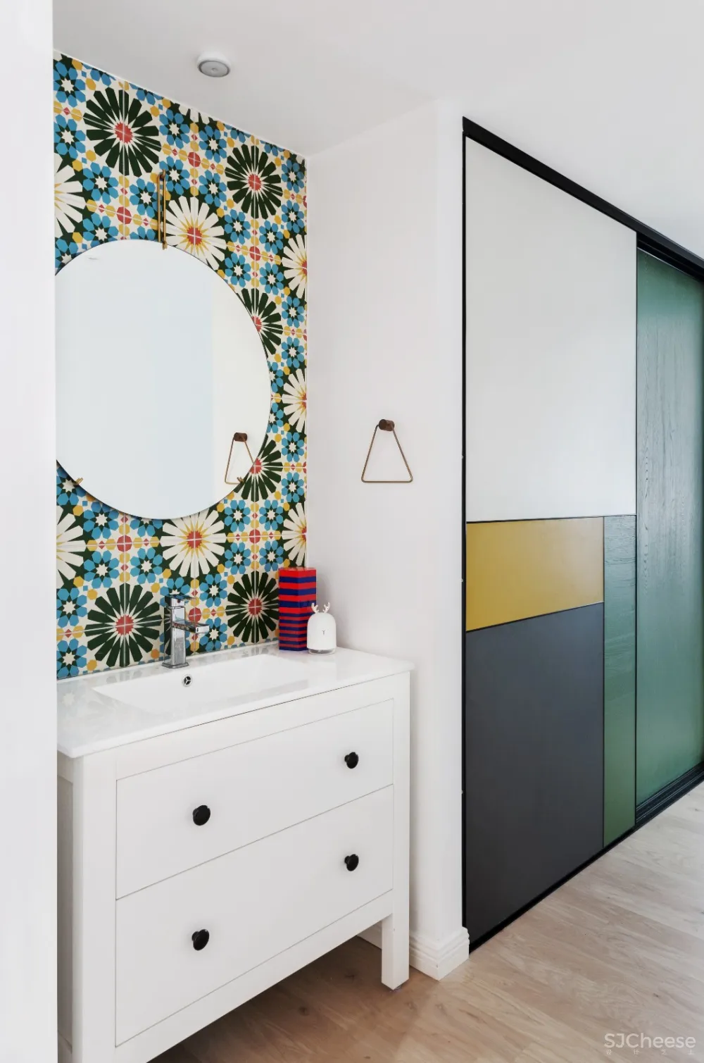 新作002 | 花砖图册,一个可以随时坐下看书的家