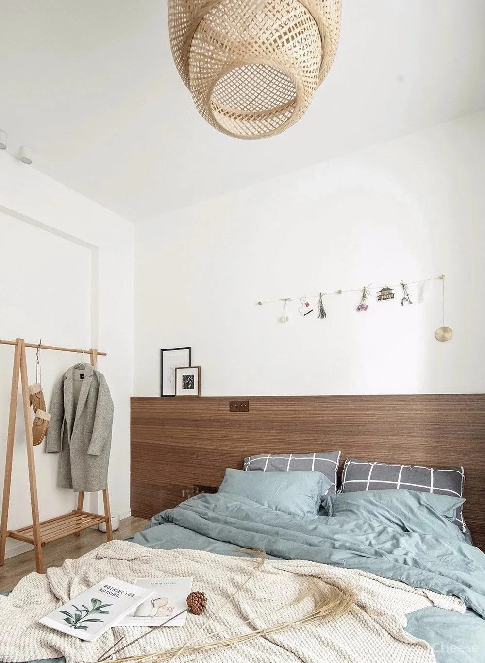 两个日系女孩在60㎡小屋丨收纳进了满房杂物,还有4只猫咪主子