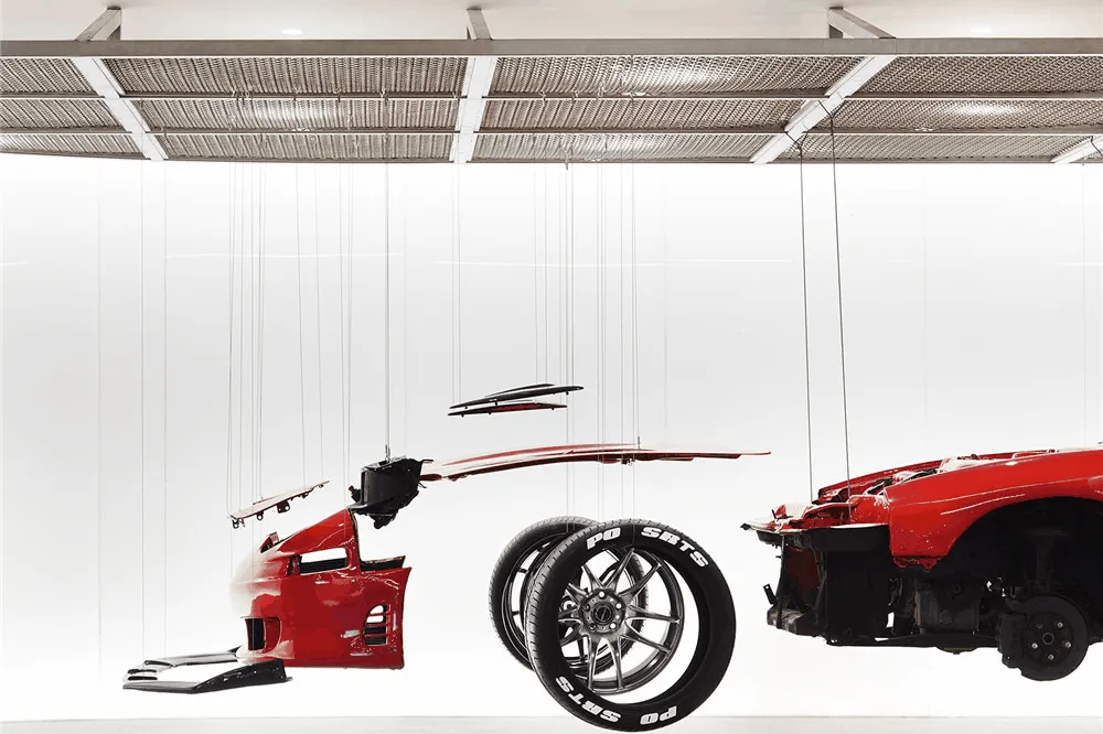 【于强设计&沃屋陈设】2600㎡“汽车主题“的售楼中心,酷爆了