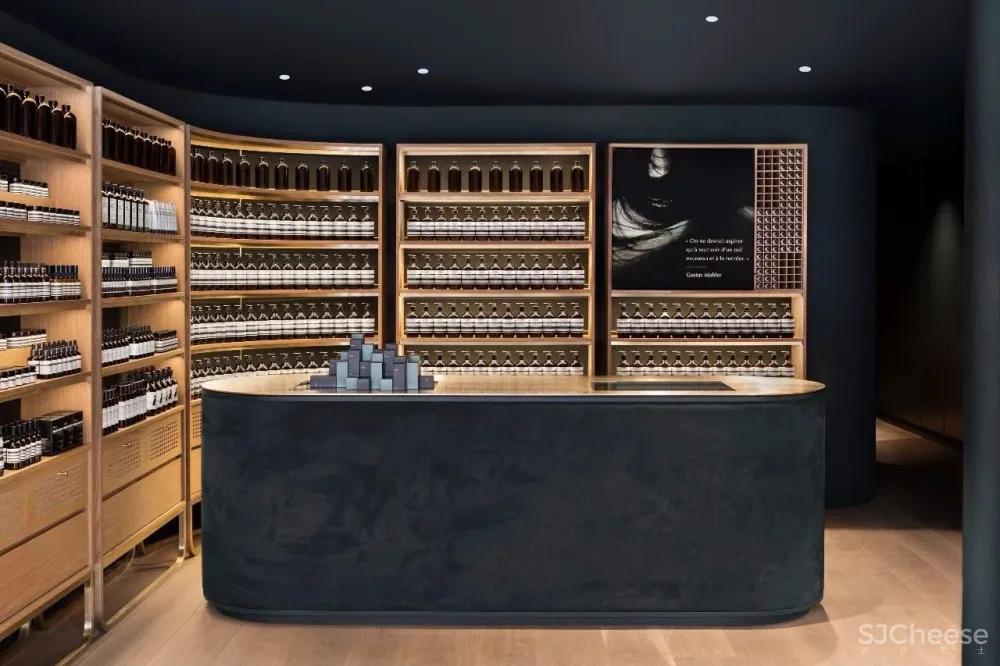 Alain Carle | 创造小而精致的空间