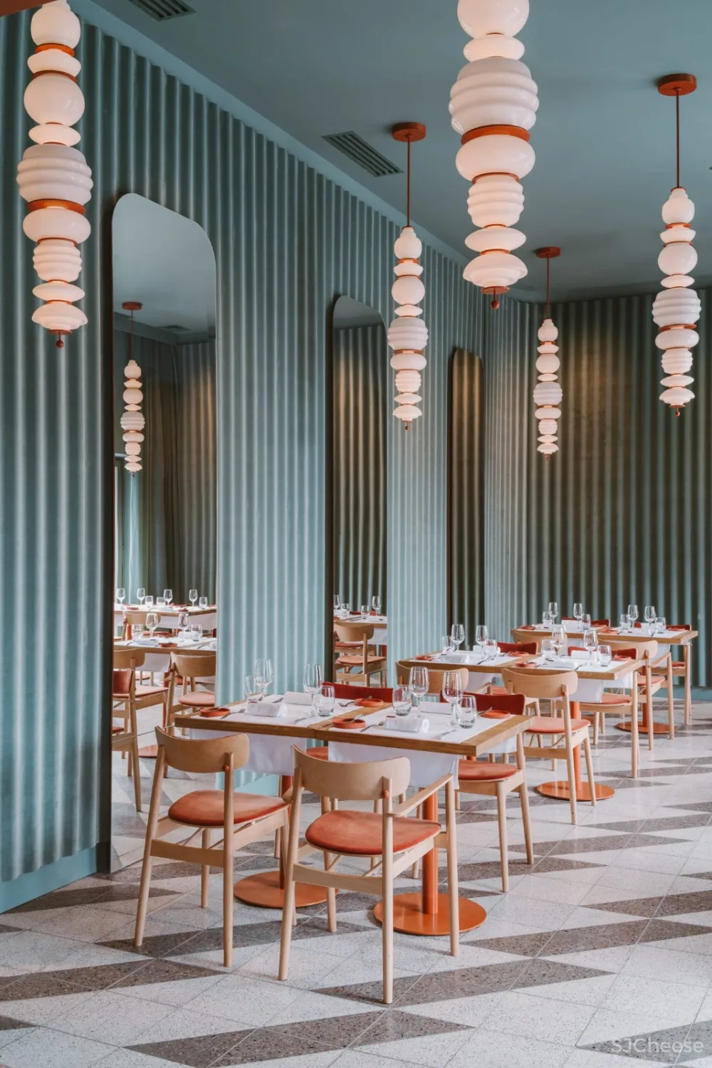 首发 | BUCK.STUDIO:获得多个内饰奖项的波兰 OPASLY TOM 餐厅