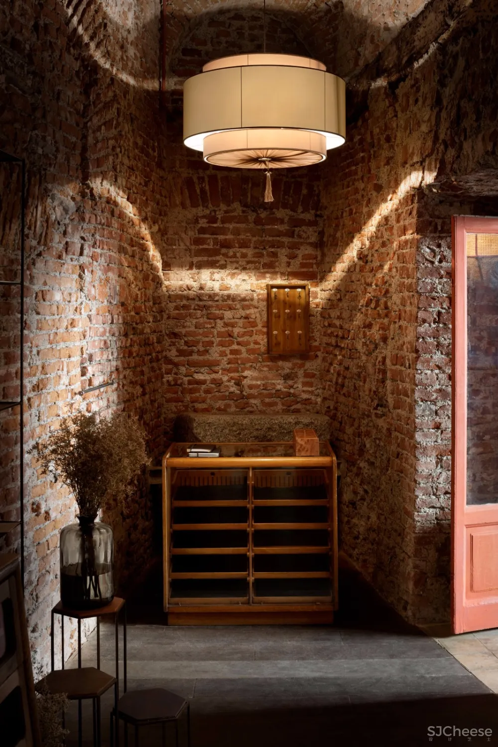 坐落在修道院里的米兰酒店 | The Sister Hotel