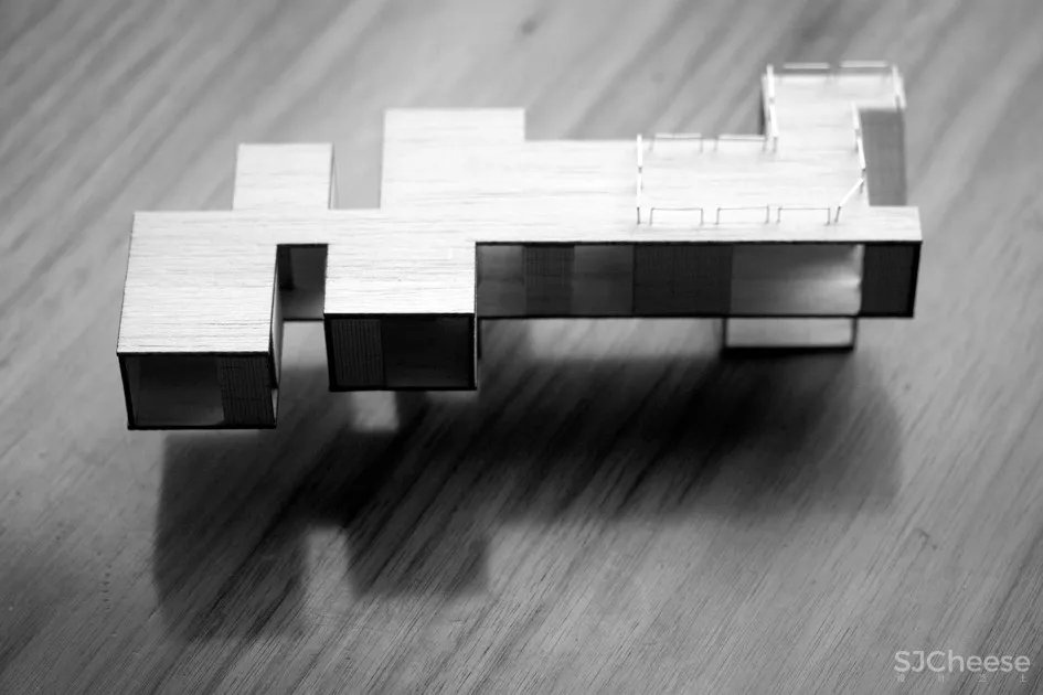 最新 | Alejandro Soffia:黄色屋子