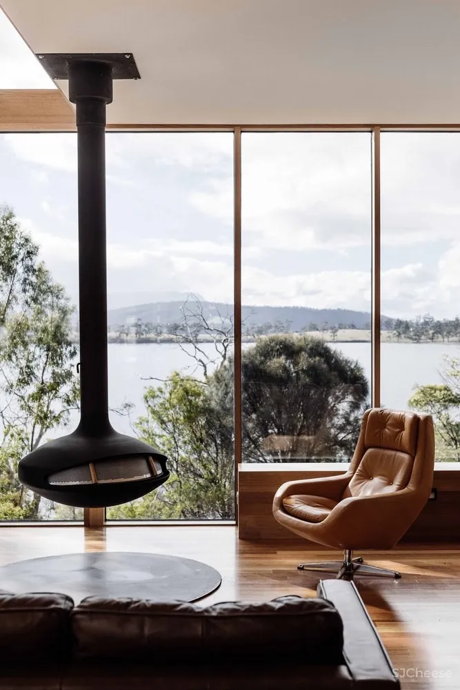 阿波罗湾屋,围绕旧棚屋搭建的度假小屋 / Dock4 Architecture