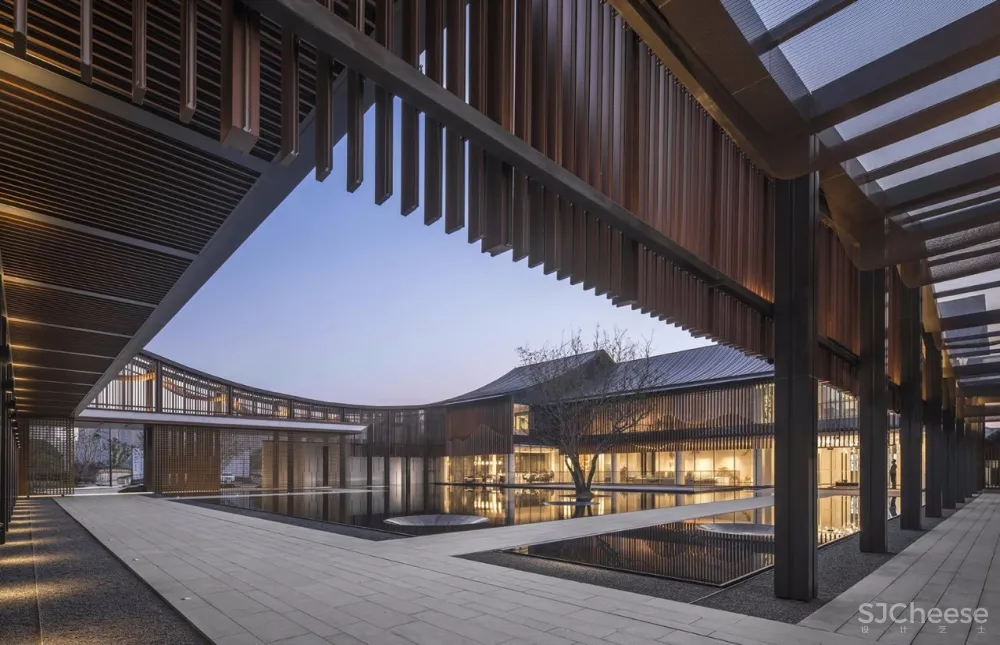 【超级豪宅】取传统东方庭院之意境丨借鉴西方现代主义手法