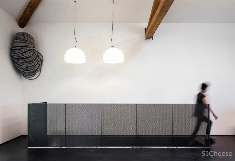 Francesca Pasquali艺术家工作及收藏室,意大利 / Ciclostile Architettura