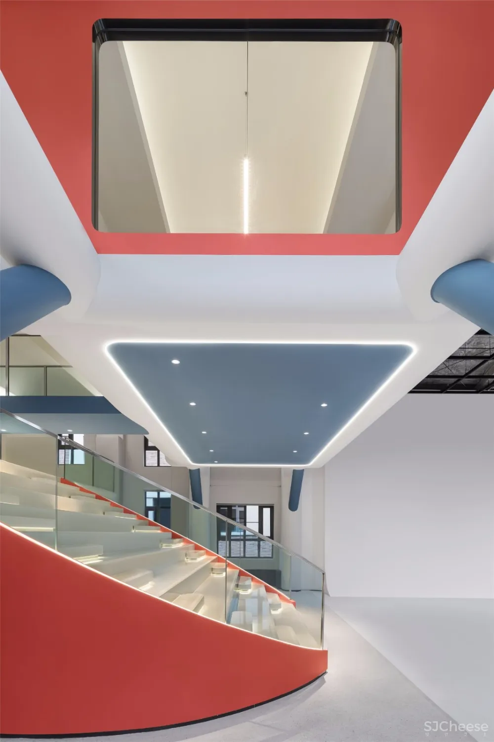 得德设计 | 天津311摄影工作室:以光感知,空间掠“影”