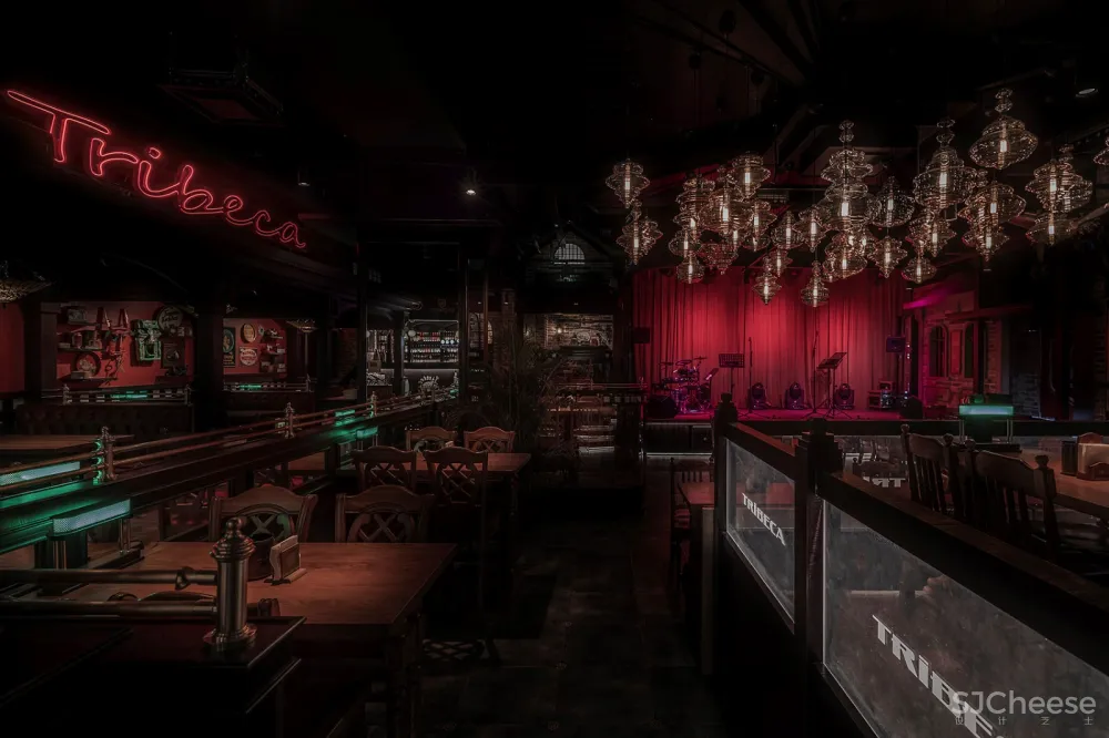 翠贝卡河西旗舰店,南京 / 南京市線状建筑设计研究室