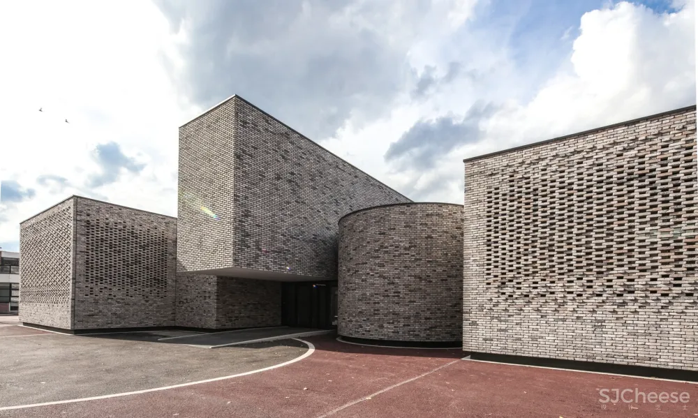 Elancourt Music School / Opus 5 architectes