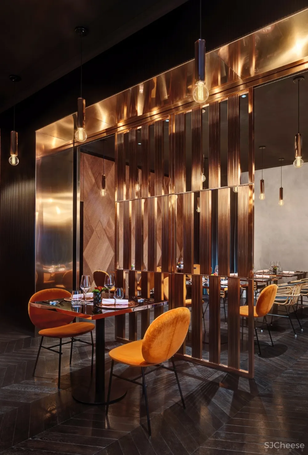 Daniela Colli | 将过去与未来融为一体