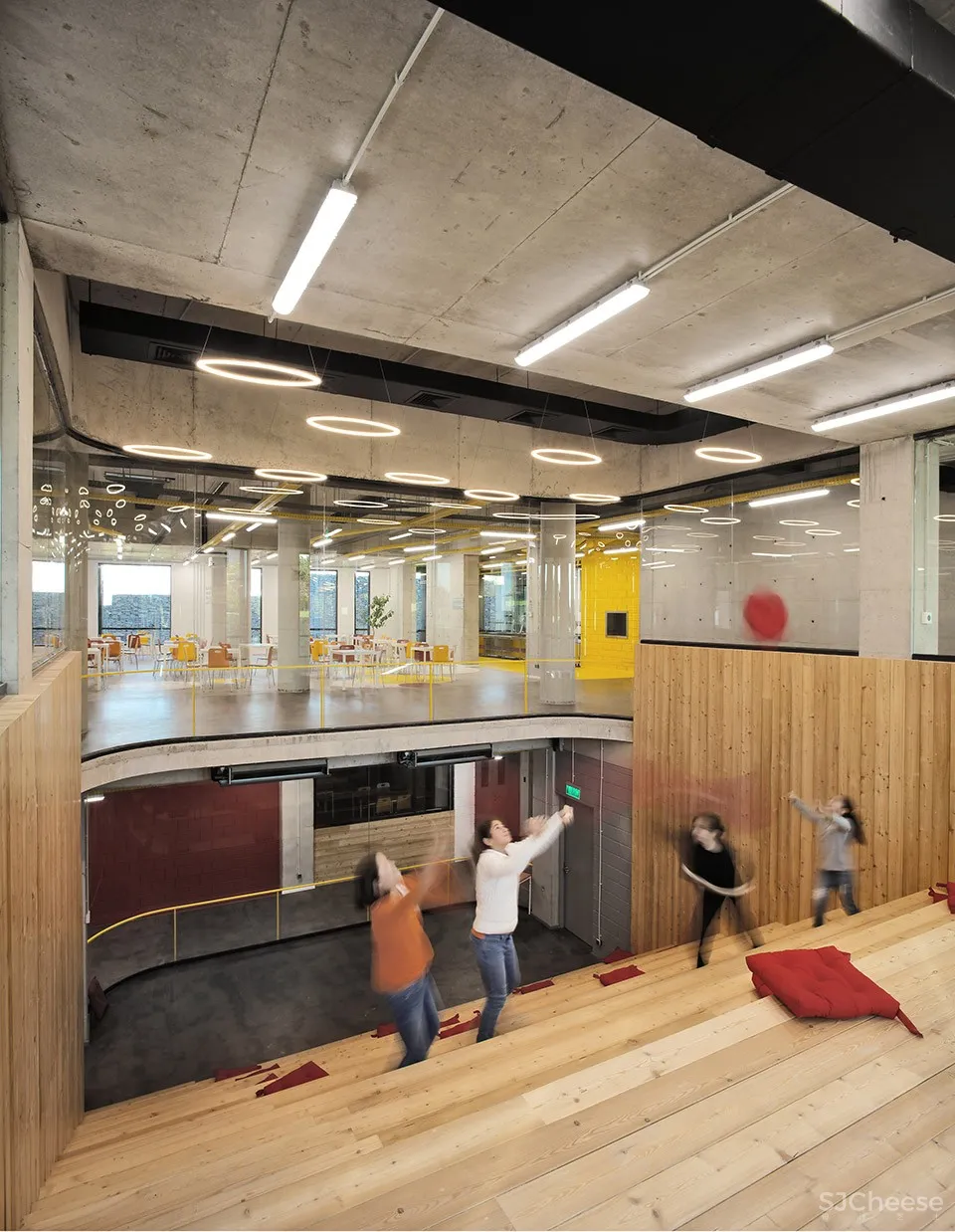 Ayb中学教学楼C座,亚美尼亚 / Storaket Architectural Studio