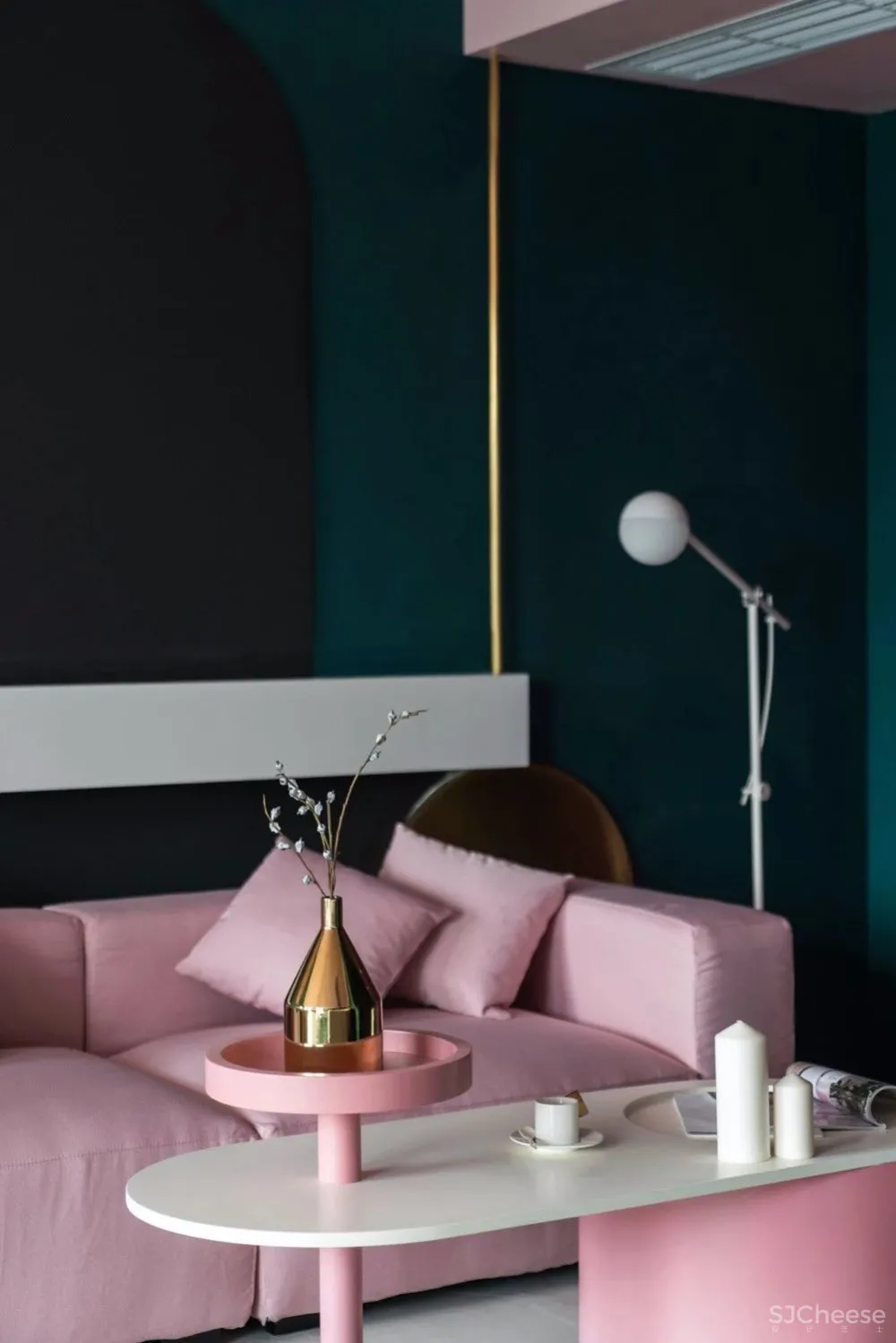 设计师用22色丨描绘了一个共通的梦