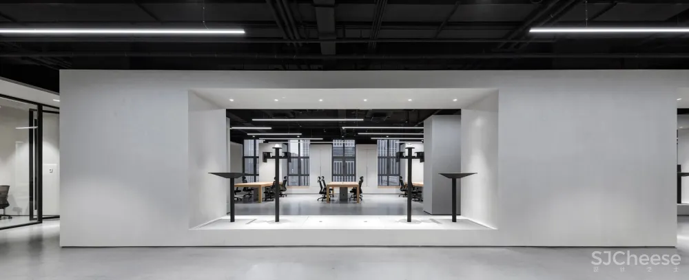 华成智云总部 / 班得建筑