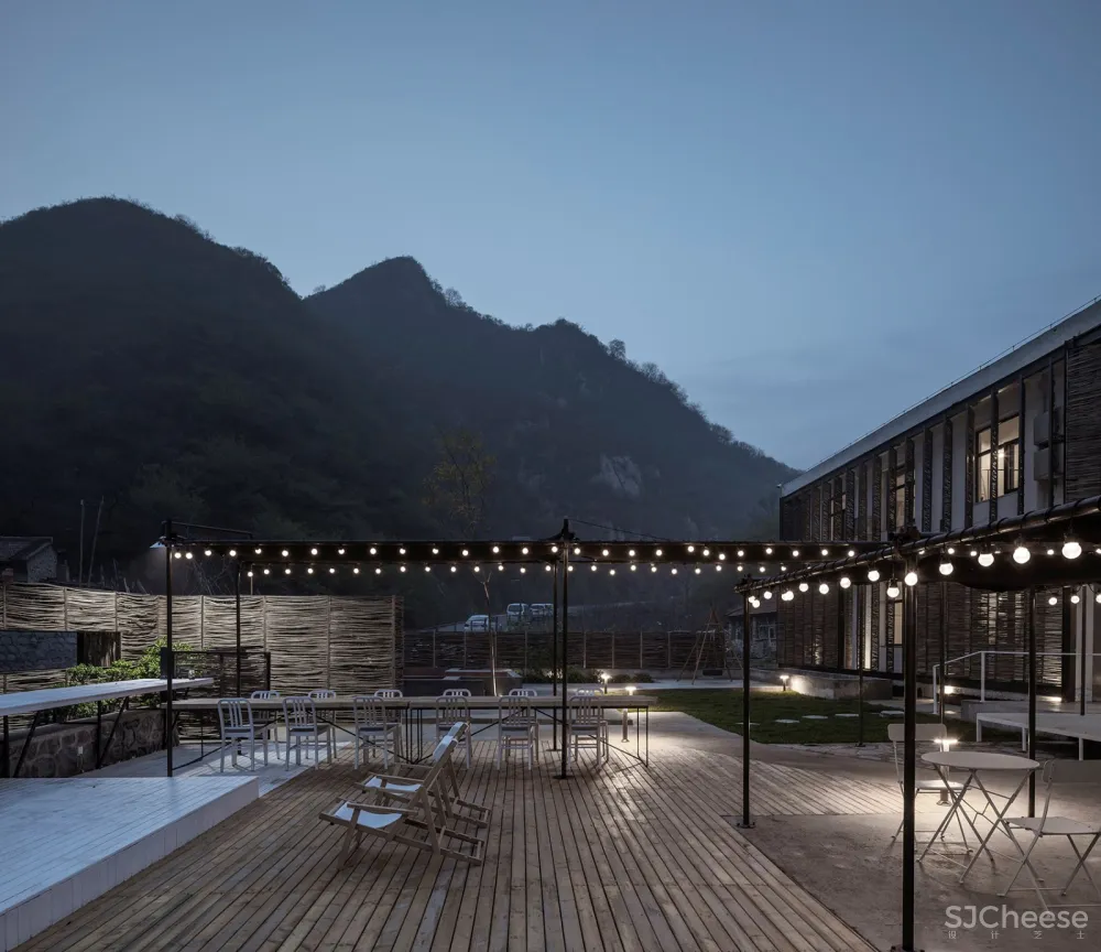 小也山谷民宿，北京 / 阿穆隆设计工作室