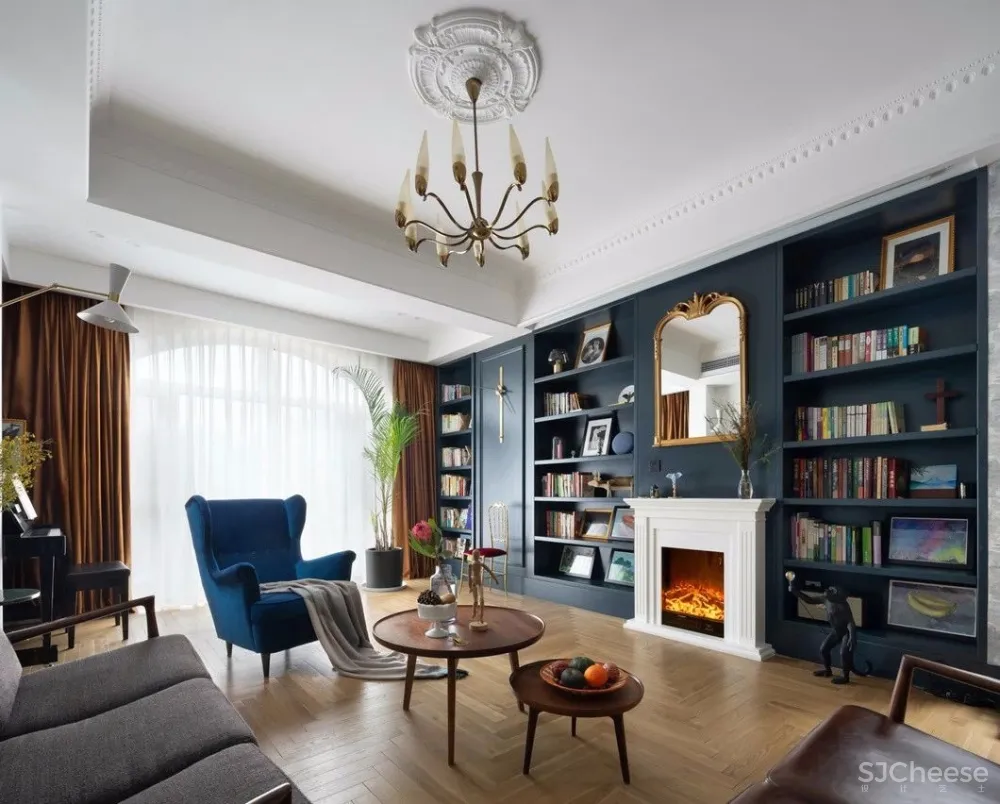 310㎡ 顶层洋房丨在这里养花、聚餐,美极了