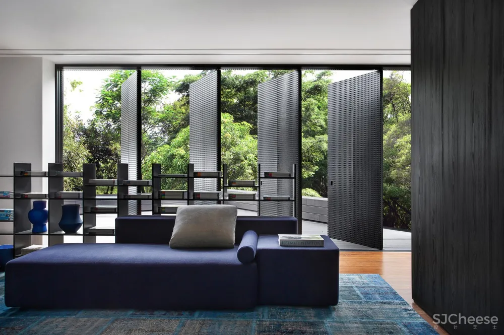 Studio Guilherme Torres | 圣保罗高级公寓 V2 House