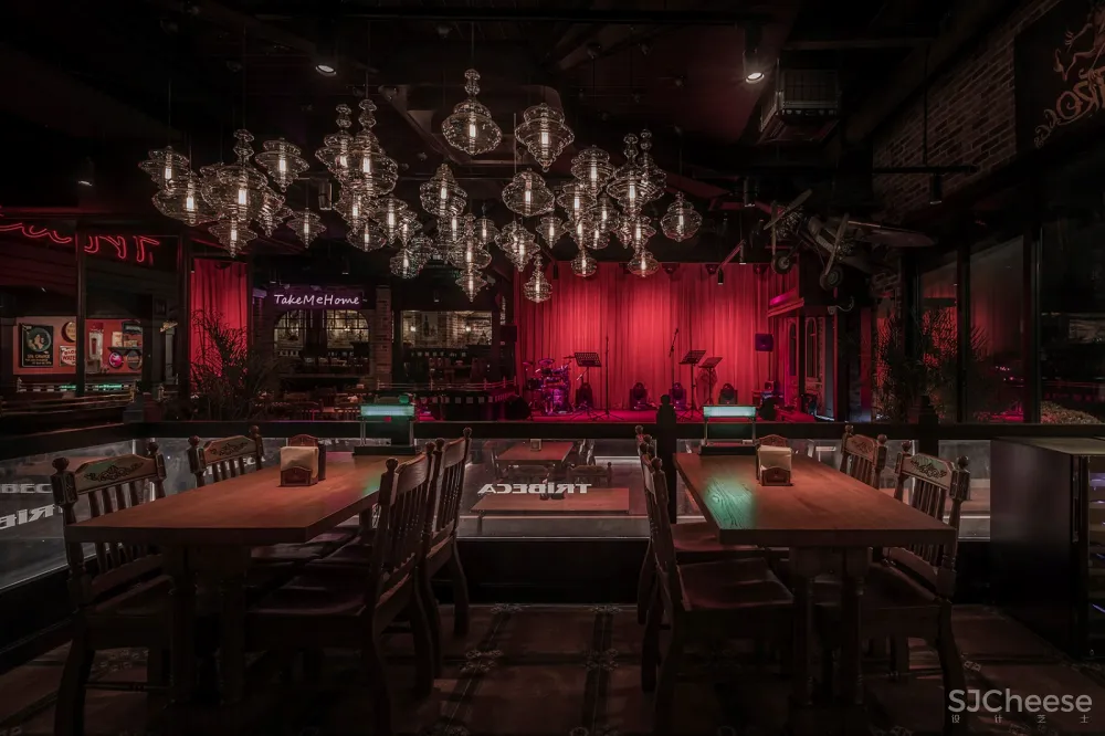 翠贝卡河西旗舰店,南京 / 南京市線状建筑设计研究室