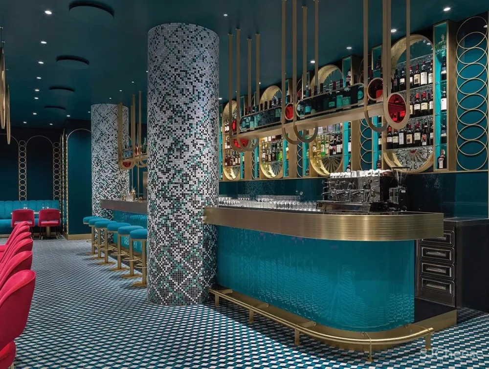 Daniela Colli | 将过去与未来融为一体