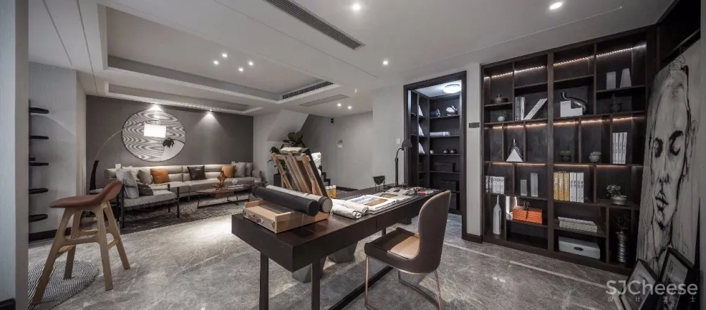 大器空间 丨海上明月