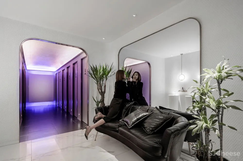 翠贝卡河西旗舰店,南京 / 南京市線状建筑设计研究室