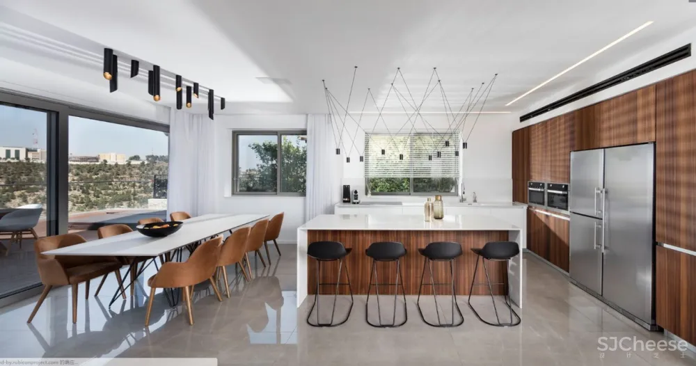 与0932相媲美的设计师丨只做简约纯粹的设计