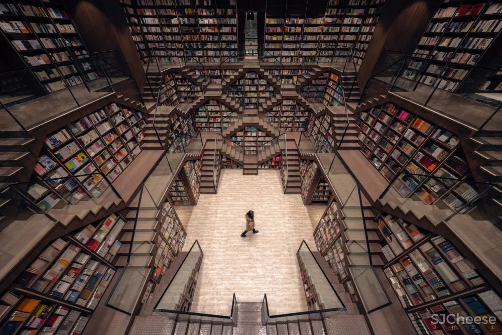 重庆钟书阁 / 唯想国际