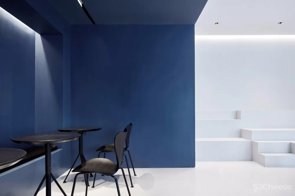 新作 | 大成设计：一半深蓝，一半浅灰 – ULUCKY甜品店