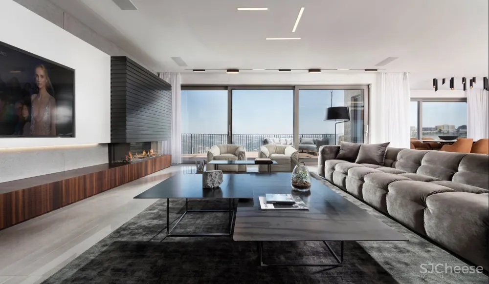 与0932相媲美的设计师丨只做简约纯粹的设计