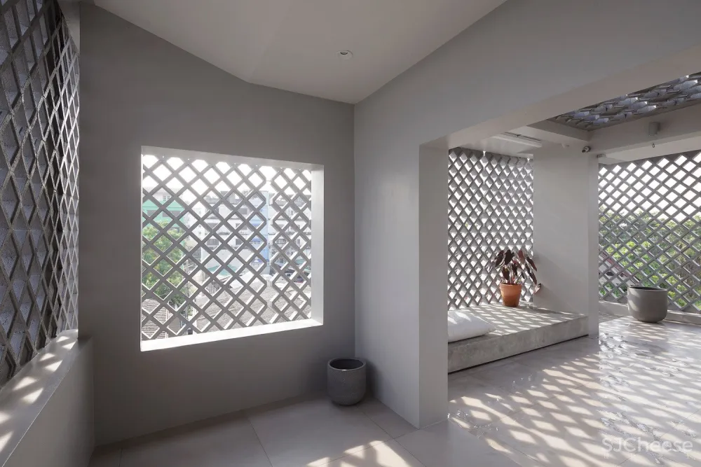 泰国镂空混凝土砖住宅 / all(zone)