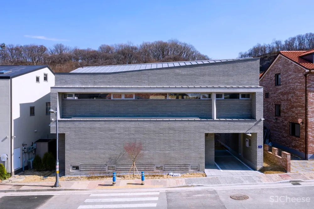 Soha House / Wonder Architects + NEEDS Architects