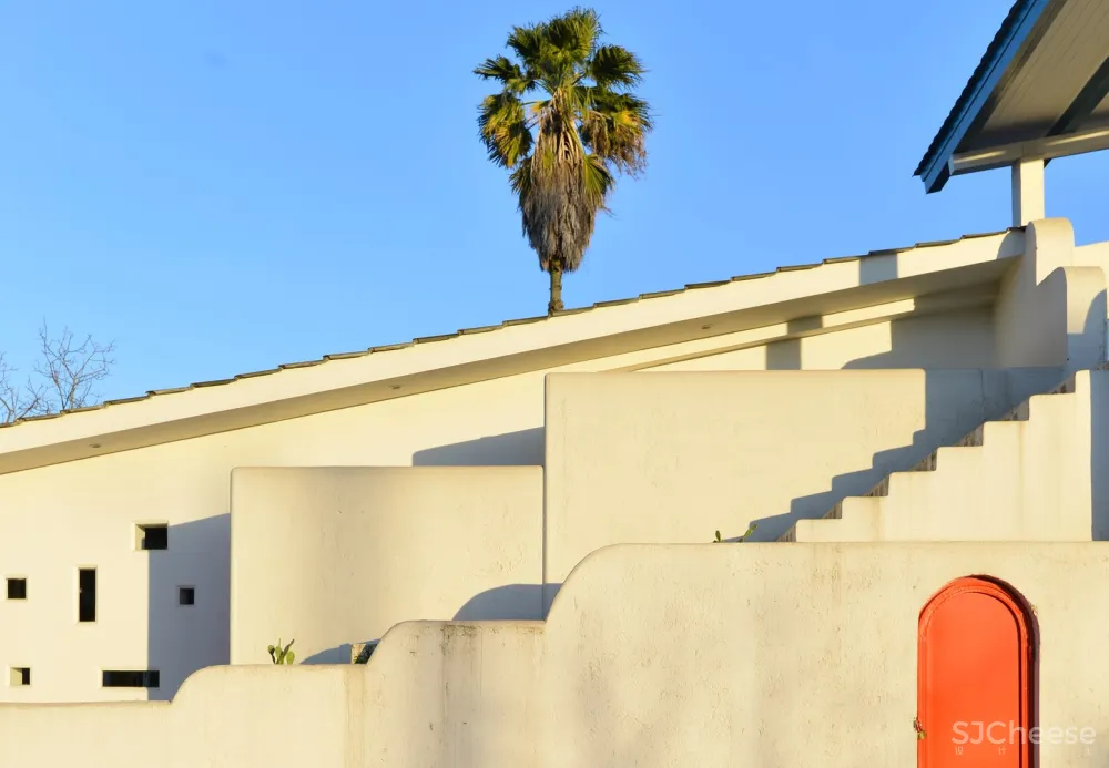 Babak Abnar:伊朗极简别墅改造