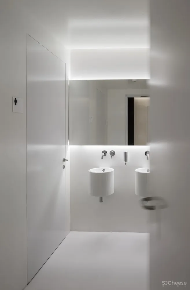 BioCruces 生物研究所总部/IDOM