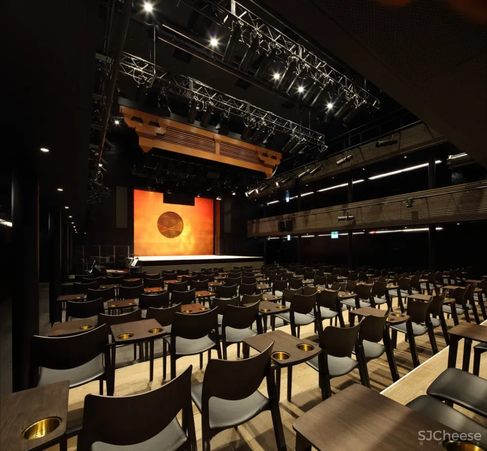 新作 | Revery Architecture:月亮门主题 香港戏曲中心