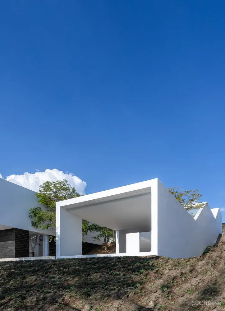 House JA / HW-STUDIO