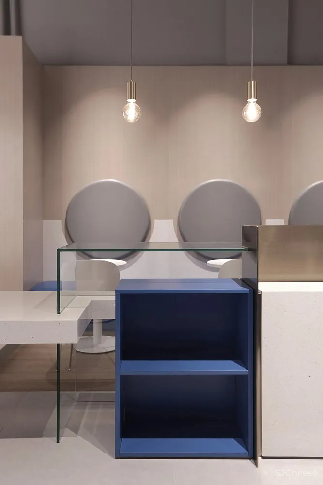 ROUND STUDIO / 渝恩概念室内设计