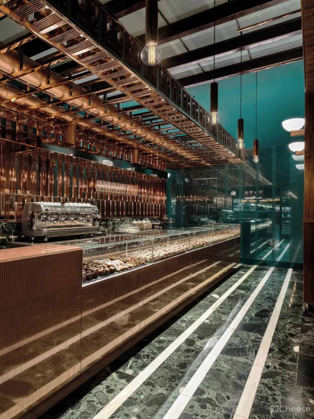 Daniela Colli | 将过去与未来融为一体