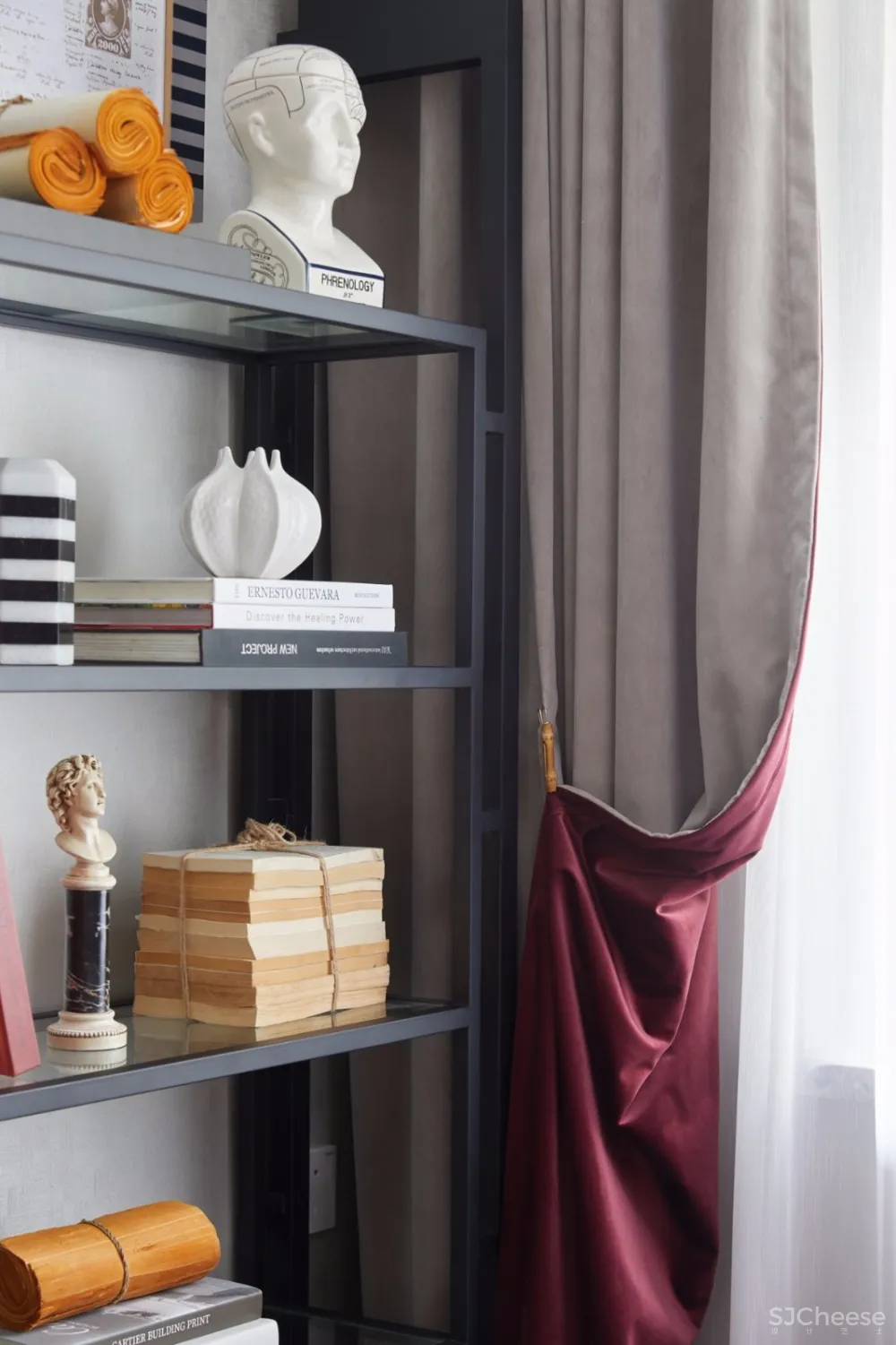 ‘’红梨色‘’点缀的奢丽雅致样板房丨这是一场以取悦自我为主题的视觉盛宴