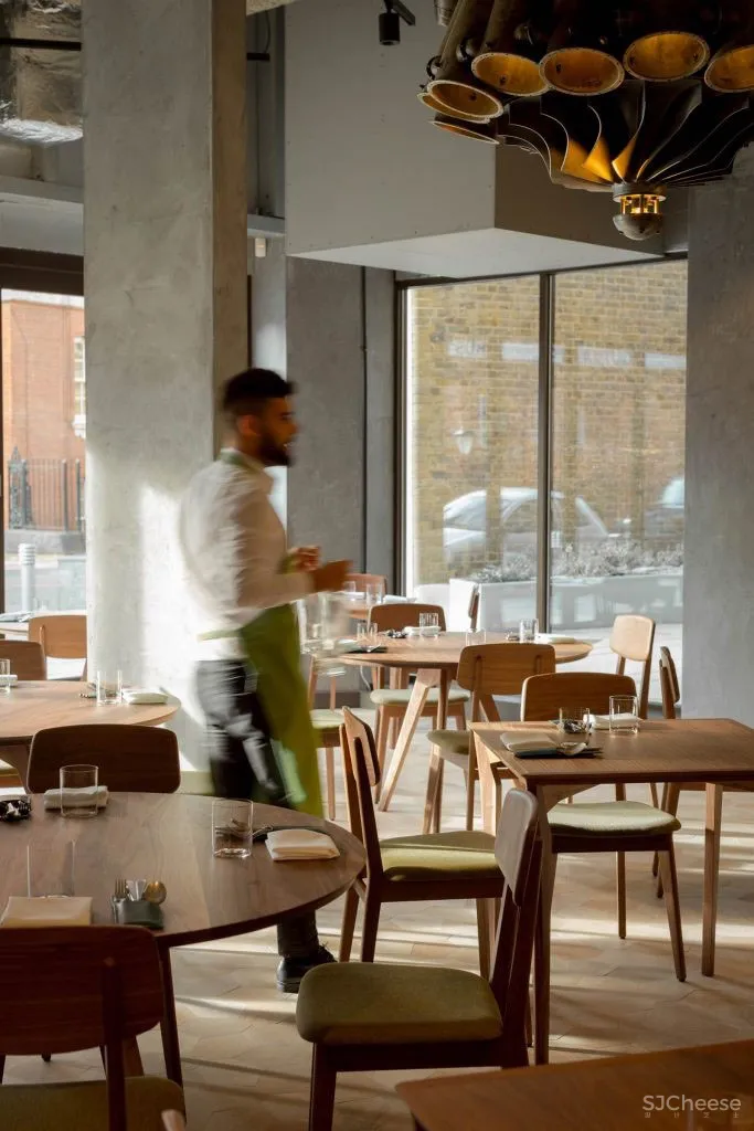 Londrino餐厅,伦敦 / DROO + NAME