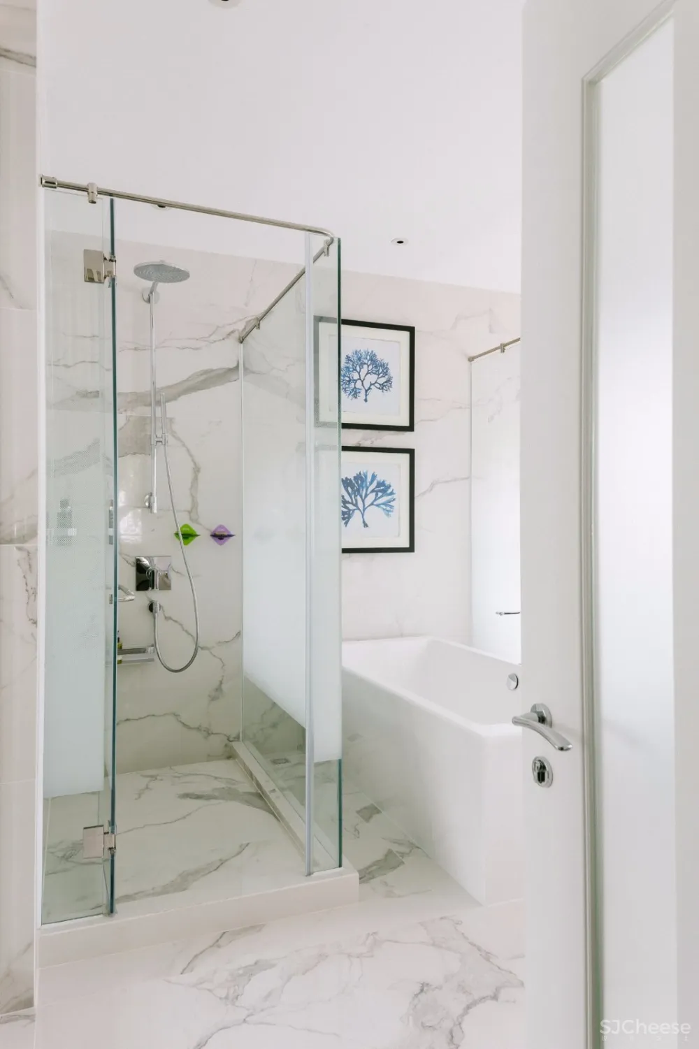 新作 | 950m² 香港加多利山贵族老宅 :真正的奢侈,为生活所用