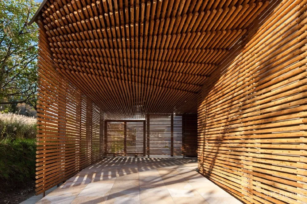 隈研吾新作公开丨传统材质打造北海道最新治愈系度假酒店