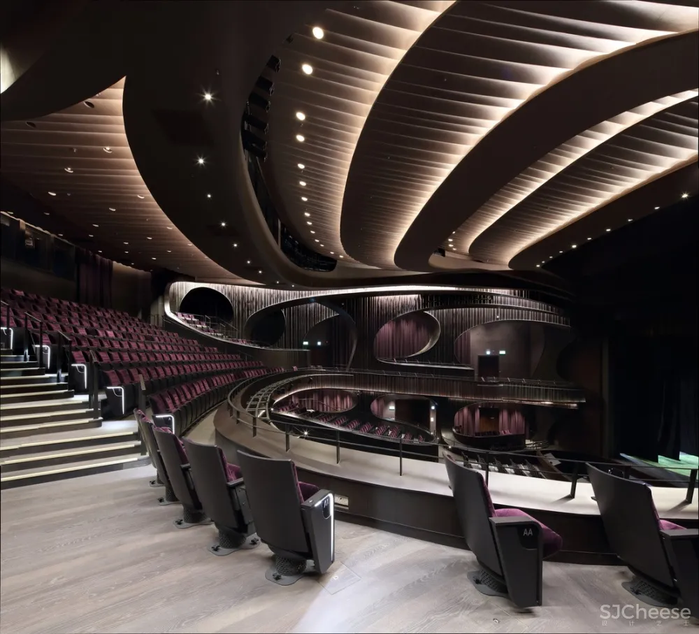 新作 | Revery Architecture:月亮门主题 香港戏曲中心