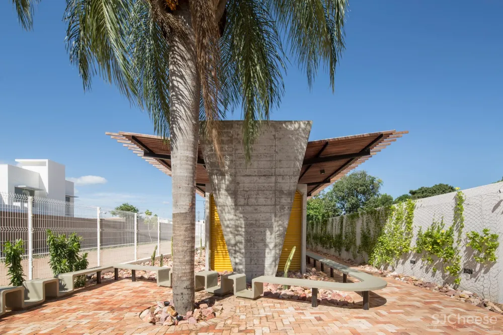 Lins Arquitetos Associados工作室/ Lins Arquitetos Associados